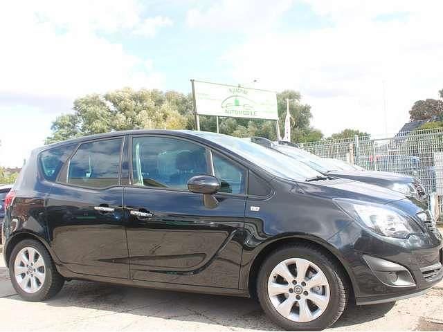Karbonschw graphitschw midnigh Gebraucht 2013 Opel Meriva Innovation Van / Kleinbus | 7.490 € (Fairer Preis) - Bild 1/4