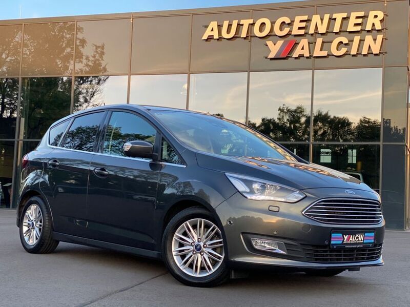 Grau Gebraucht 2018 Ford C-MAX Titanium Van / Kleinbus | 17.790 € (Etwas zu teuer) - Bild 1/4