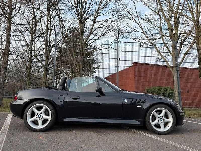 Gebraucht BMW Z3 M Sport 170 PS (125 kW) 2001 Schwarz Cabrio