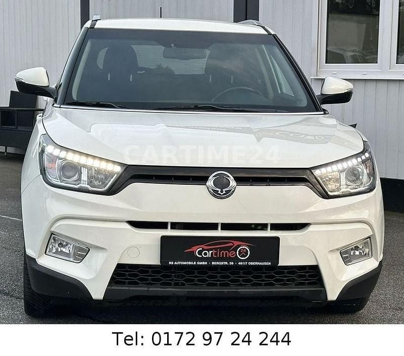 Gebraucht Ssangyong (KGM) Tivoli Sapphire 128 PS (94 kW) 2016 Weiß SUV