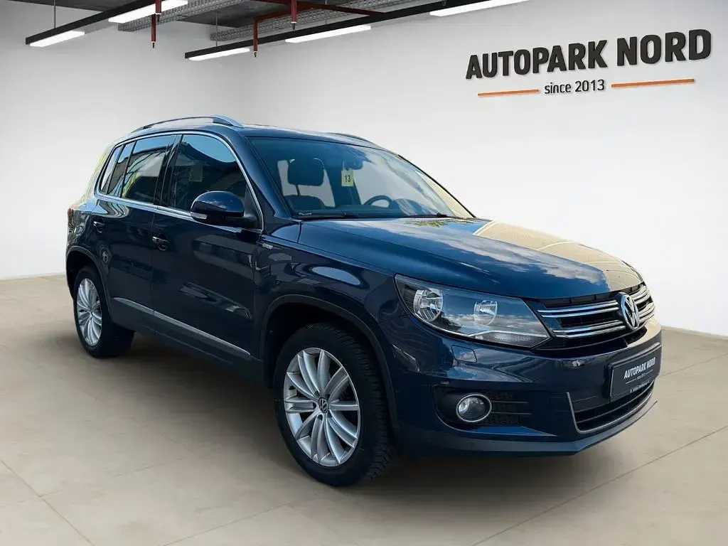 Gebraucht VW Tiguan Life 122 PS (89 kW) 2014 Blau SUV