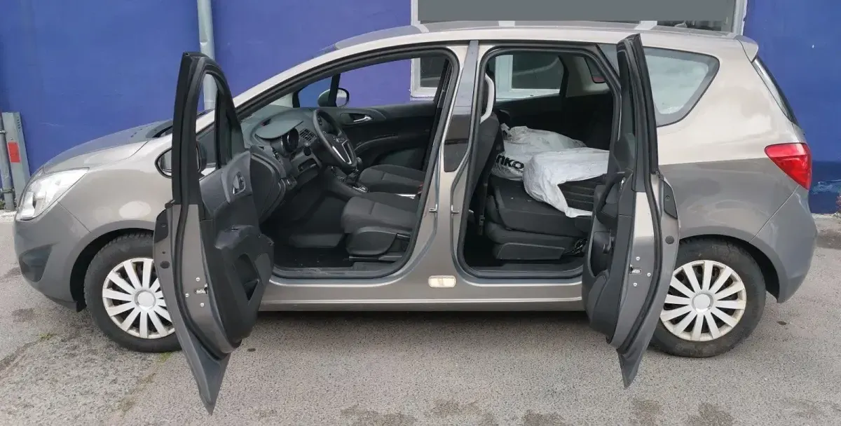 Gebraucht Opel Meriva Edition 101 PS (74 kW) 2010 Grau Van / Kleinbus