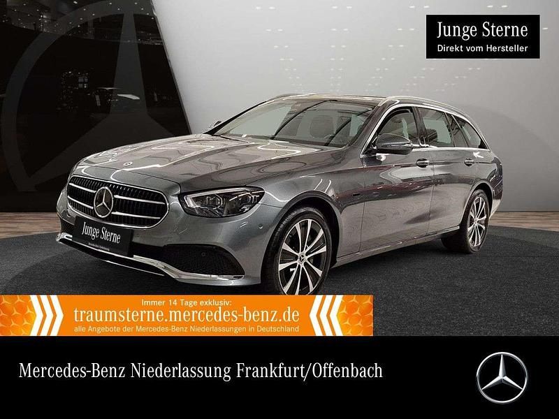 Grau Gebraucht 2021 Mercedes E300 Avantgarde Limousine | 29.390 € (Guter Preis) - Bild 1/3
