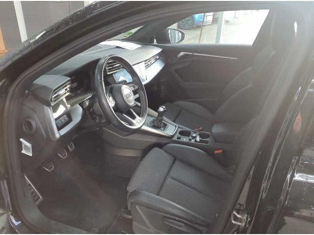 Gebraucht Audi A3 S-Line 116 PS (85 kW) 2023 Mythosschwarz metallic Limousine