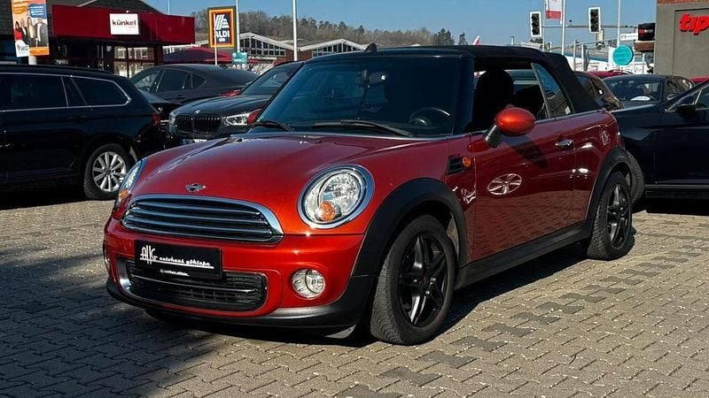 Gebraucht Mini Cooper Cabriolet 122 PS (89 kW) 2012 Orange Cabrio