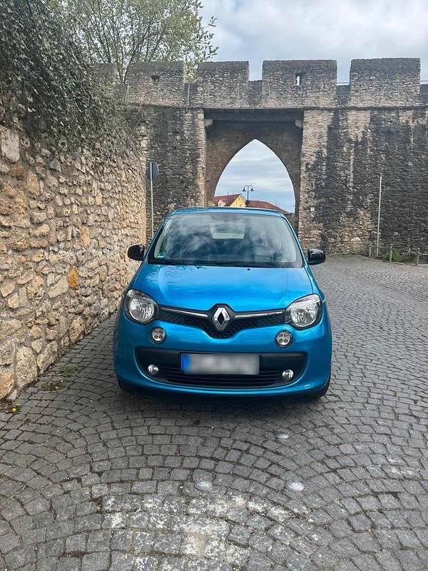 Second-hand Renault Twingo 71 CP (52 kW) 2017 Albastru Hatchback