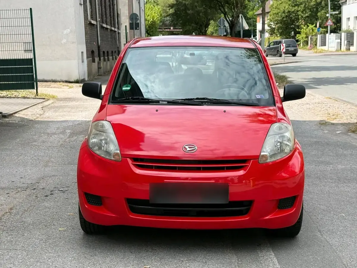 Gebraucht Daihatsu Sirion 91 PS (66 kW) 2008 Rot Kleinwagen