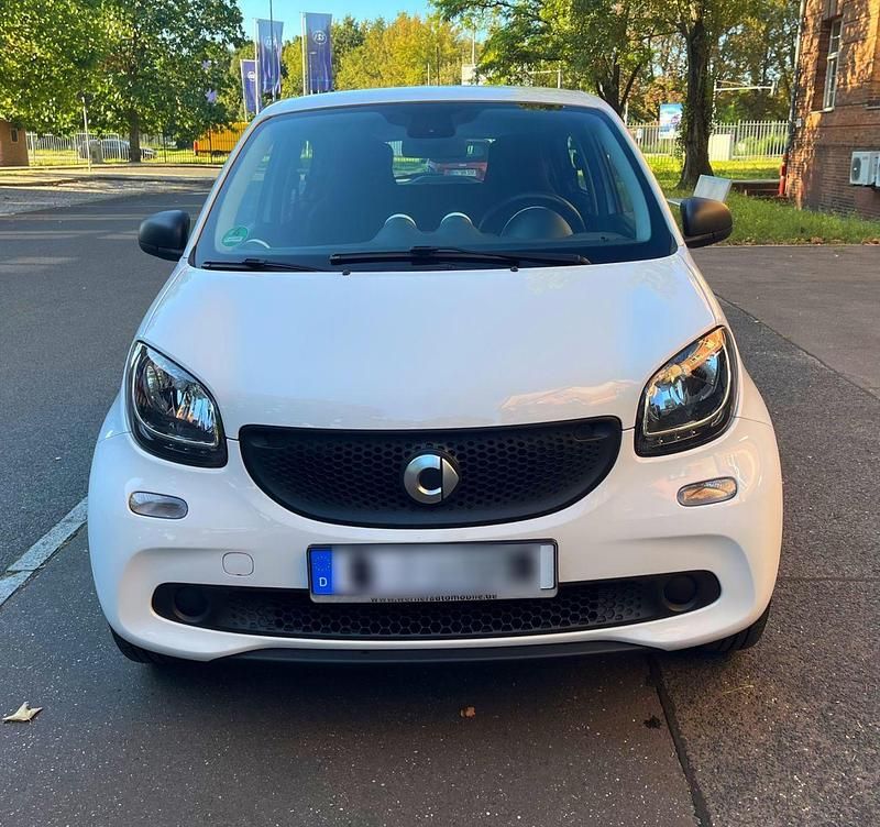 Gebraucht Smart ForFour 71 PS (52 kW) 2016 Weiß Kleinwagen