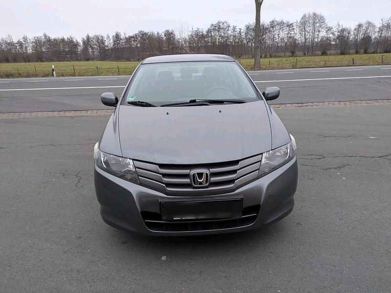 Gebraucht Honda City 99 PS (72 kW) 2010 Grau Limousine