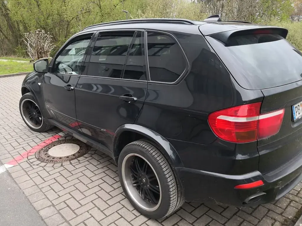 Używany BMW X5 Performance 355 KM (261 kW) 2008 Czarny SUV