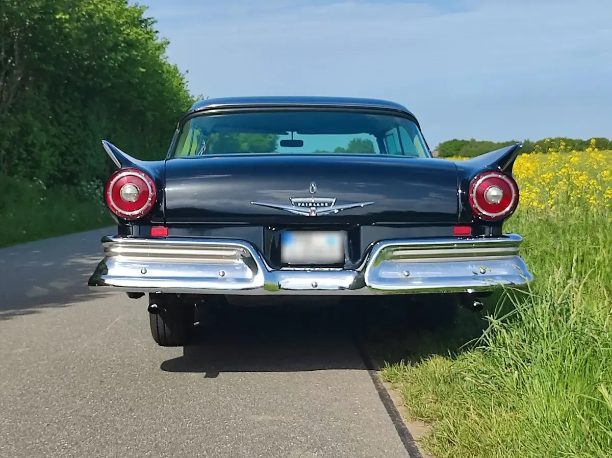 Gebraucht Ford Fairlane 225 PS (165 kW) 1957 Schwarz Coupé