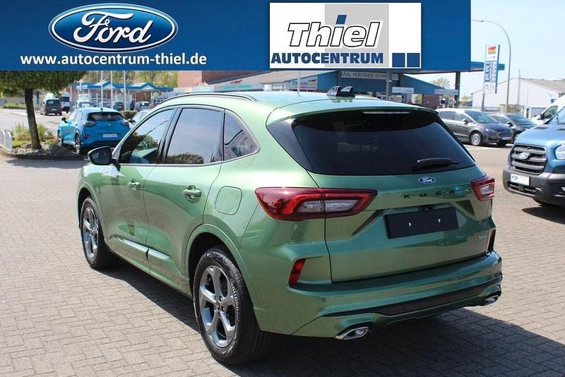 Ny Ford Kuga ST-Line 152 HK (111 kW) 2026 Grøn SUV