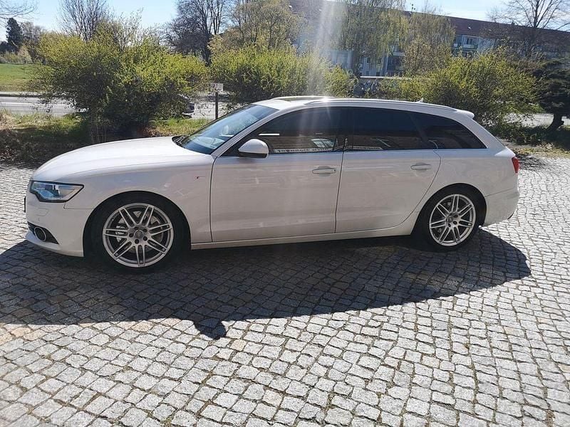 Używany Audi A6 Performance 313 KM (230 kW) 2013 Biały Kombi