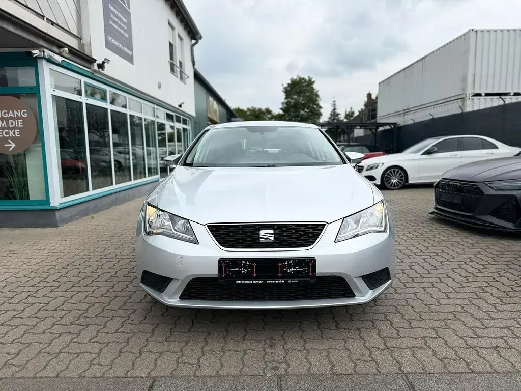 Gebraucht Seat Leon Reference 110 PS (80 kW) 2015 Silber Limousine