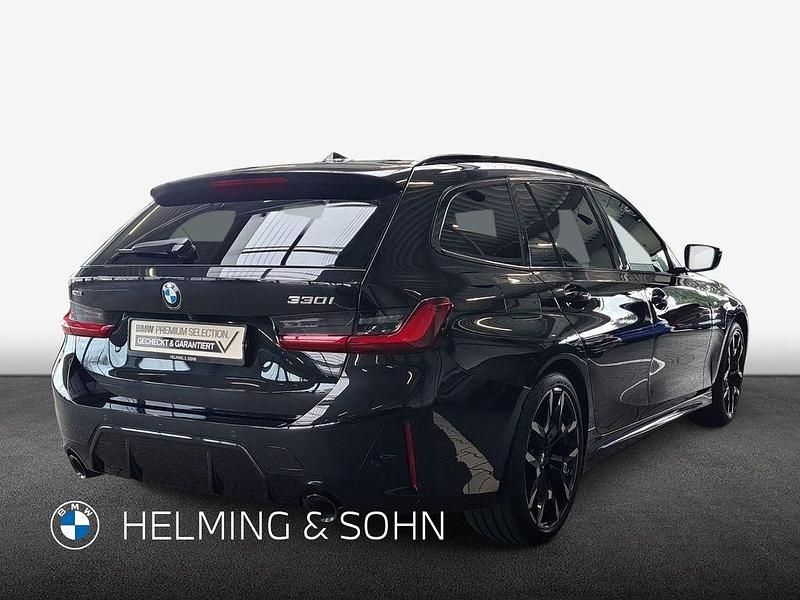 Gebraucht BMW 330 M Sport 258 PS (189 kW) 2025 Schwarz Kombi