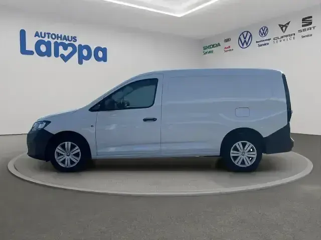 Gebraucht VW Caddy Basis 122 PS (89 kW) 2025 Weiss Van / Kleinbus