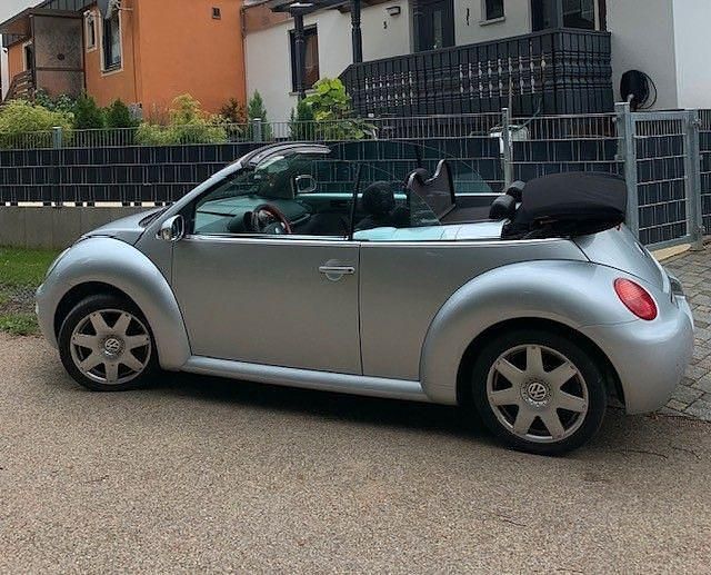 Gebraucht VW New Beetle Highline 102 PS (75 kW) 2003 Silber Kleinwagen