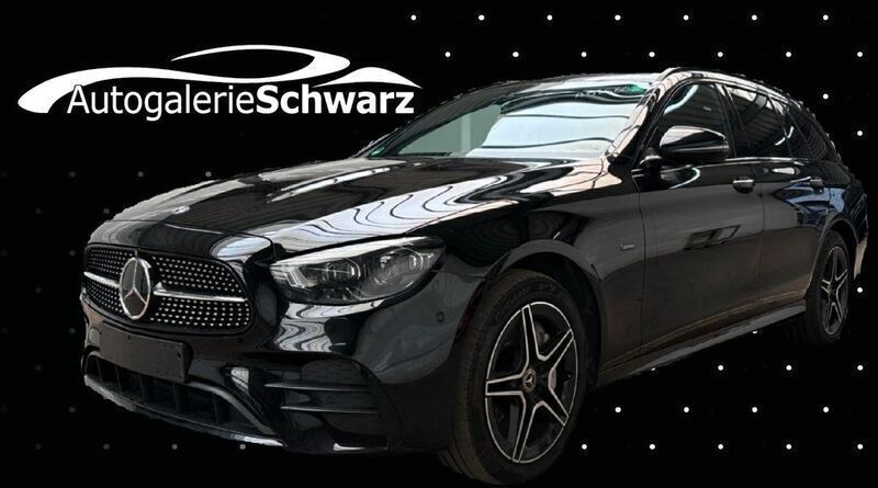 Schwarz Gebraucht 2020 Mercedes E300 AMG Limousine | 29.980 € (Fairer Preis) - Bild 1/3
