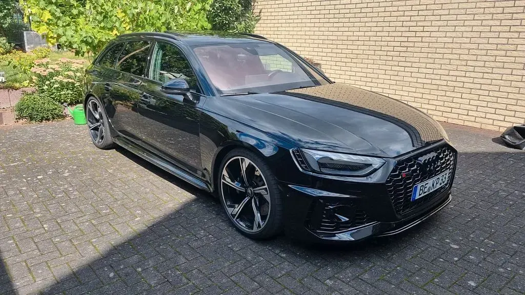 Gebraucht Audi RS4 Sport 450 PS (330 kW) 2022 Schwarz Kombi