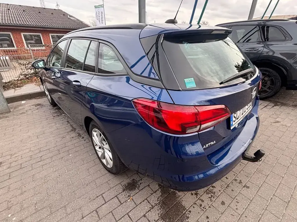 Usata Opel Astra Design Edition 145 CV (106 kW) 2021 Blu Station wagon