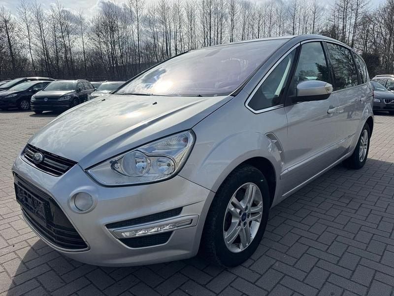 Gebraucht Ford S-MAX Titanium 163 PS (119 kW) 2013 Van / Kleinbus