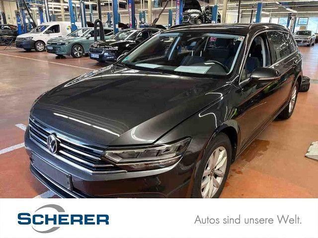 Grau Gebraucht 2022 VW Passat Business Kombi | 21.880 € (Guter Preis) - Bild 1/4