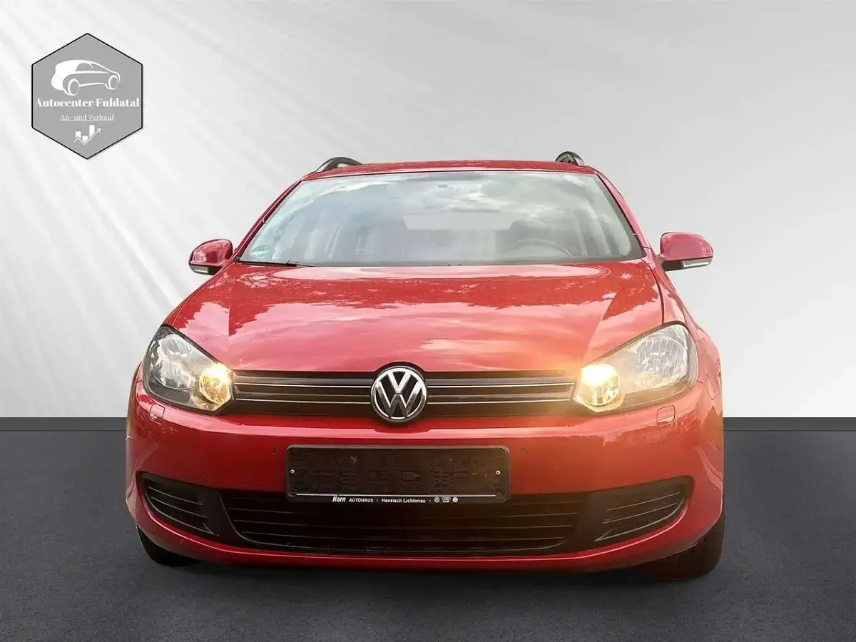 Gebraucht VW Golf VI 105 PS (77 kW) 2010 Rot Kleinwagen