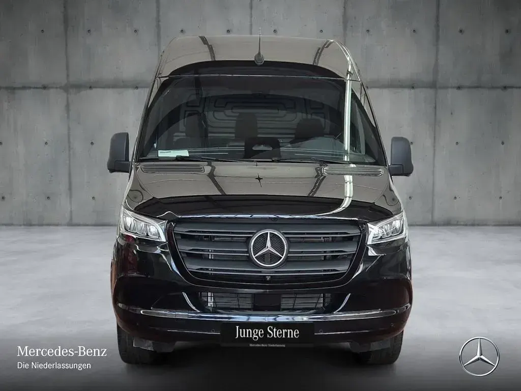 Neu Mercedes Sprinter 170 PS (125 kW) 2026 Schwarz Van