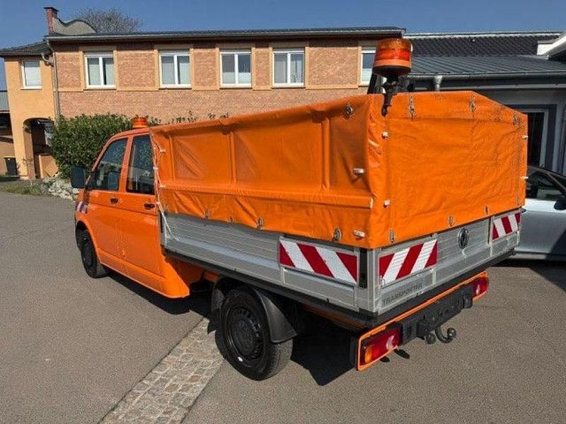 Gebraucht VW Transporter 102 PS (75 kW) 2019 Verkehrsorange Van
