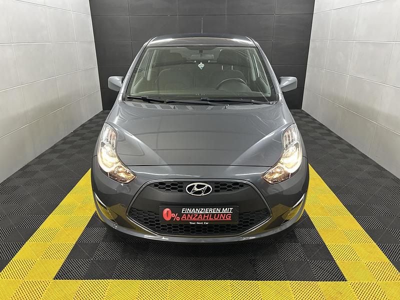 Gebraucht Hyundai ix20 126 PS (92 kW) 2017 Grau Kleinwagen