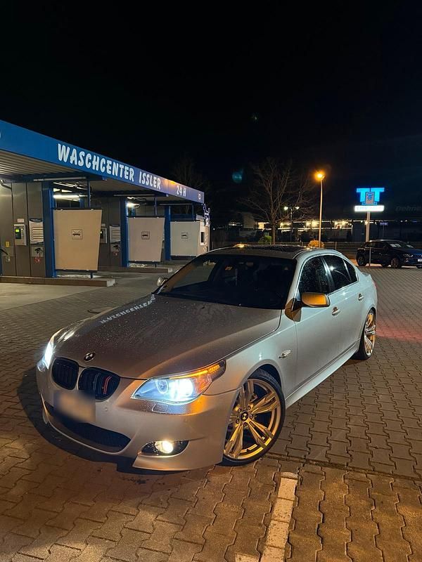 Gebraucht BMW 520 170 PS (125 kW) 2006 Silber Limousine