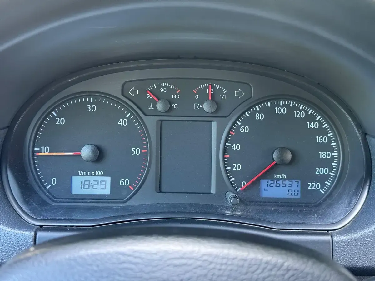 Gebraucht VW Polo 80 PS (58 kW) 2005 Silber Kleinwagen