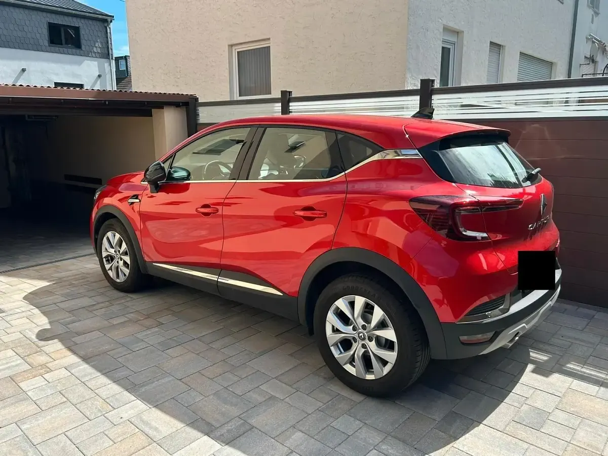 Gebraucht Renault Captur Intens 140 PS (102 kW) 2021 Rot SUV