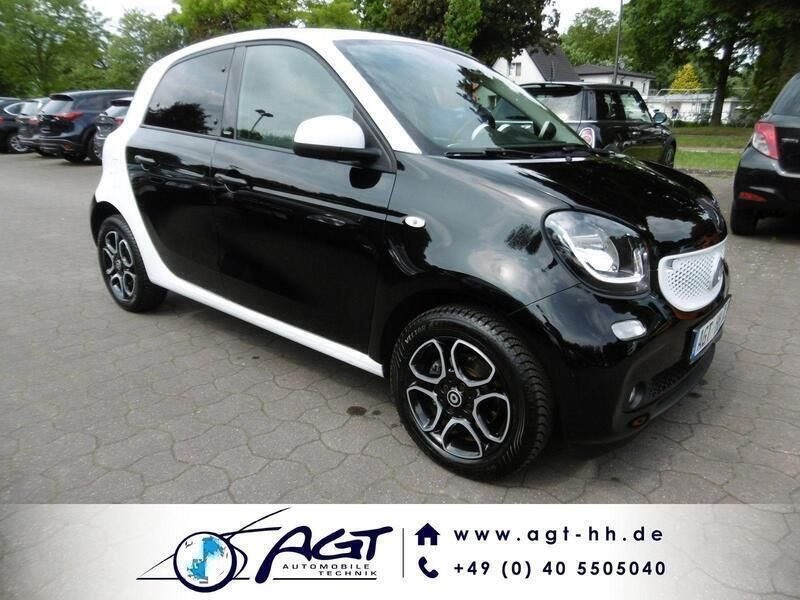 Schwarz Gebraucht 2017 Smart ForFour Passion Kleinwagen | 9.800 € (Fairer Preis) - Bild 1/4