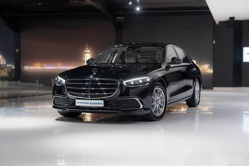 Obsidianschwarz metalliclack Gebraucht 2023 Mercedes S350 Limousine | 79.980 € (Fairer Preis) - Bild 1/4