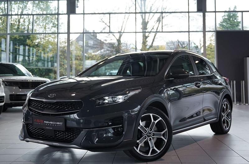 Grau Gebraucht 2020 Kia XCeed Spirit SUV | 23.900 € (Fairer Preis) - Bild 1/3