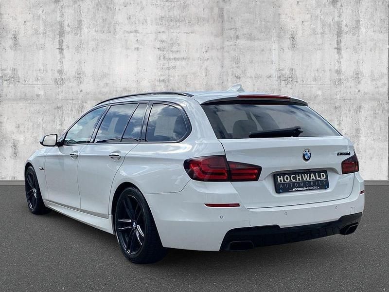 Gebraucht BMW M550 Performance 381 PS (280 kW) 2013 Weiß Limousine