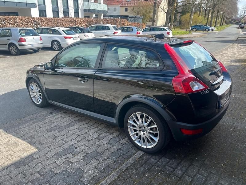 Gebraucht Volvo C30 105 PS (77 kW) 2009 Schwarz Kleinwagen