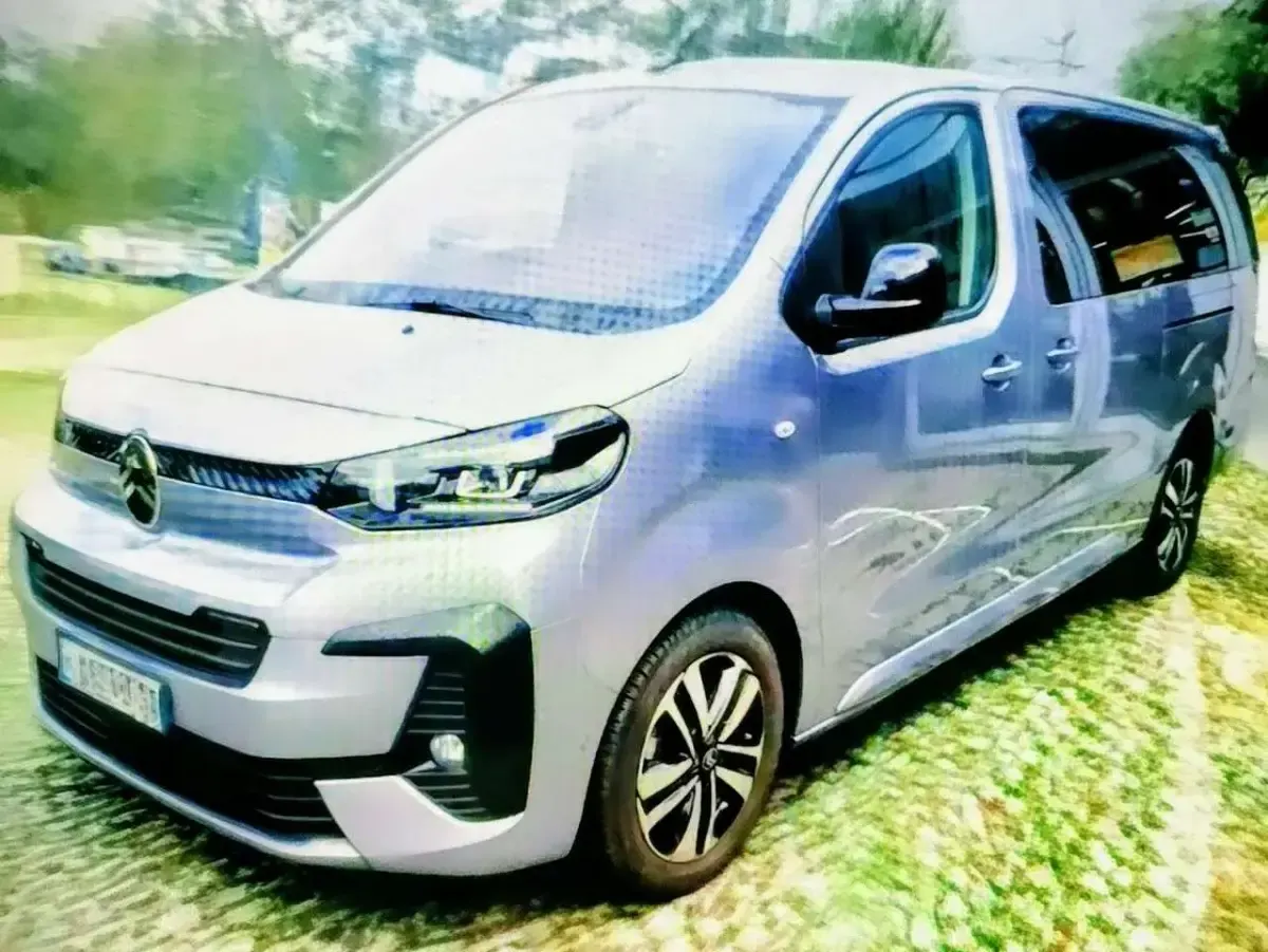 Gebraucht Citroën Spacetourer 177 PS (130 kW) 2024 Grau Van / Kleinbus