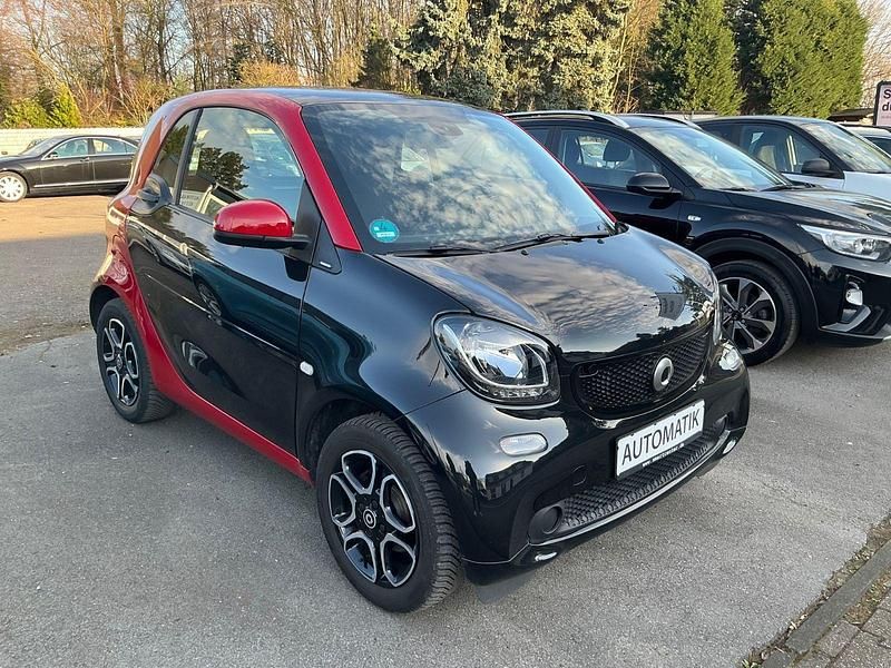 Gebraucht Smart ForTwo Coupé 71 PS (52 kW) 2017 Rot Coupé