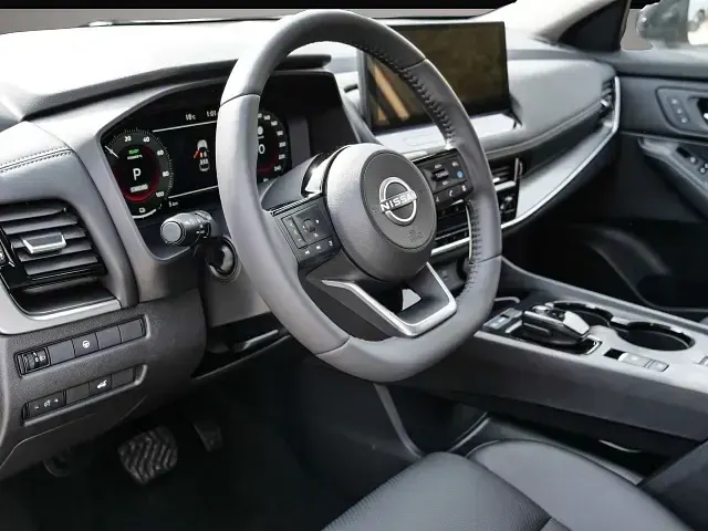 Neu Nissan X-Trail 204 PS (150 kW) 2026 Weiß SUV