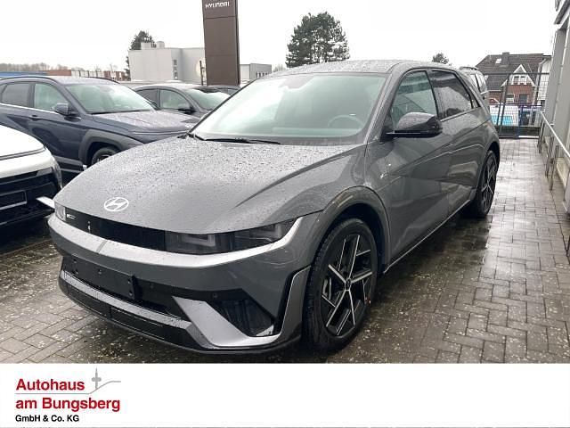 Grau Gebraucht 2025 Hyundai Ioniq 6 N Line Limousine | 44.990 € (Teuer) - Bild 1/3