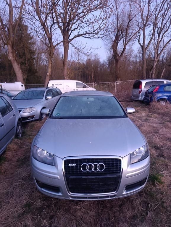 Gebraucht Audi A3 Ambition 116 PS (85 kW) 2006 Silber Kleinwagen