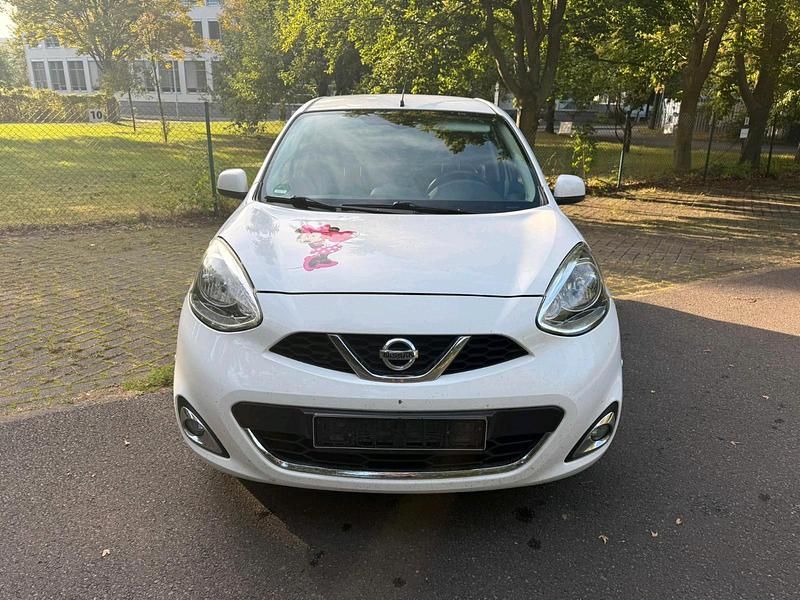 Weiß Gebraucht 2014 Nissan Micra Kleinwagen | 3.799 € (Guter Preis) - Bild 1/4