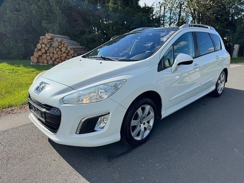 Weiß Gebraucht 2014 Peugeot 308 Kombi | 2.900 € (Superpreis) - Bild 1/4
