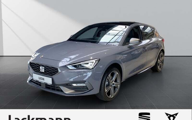 Grau Gebraucht 2024 Seat Leon ST FR Kombi | 34.490 € (Teuer) - Bild 1/4