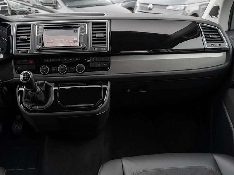 Gebraucht VW Multivan Edition 150 PS (110 kW) 2019 Silber Van