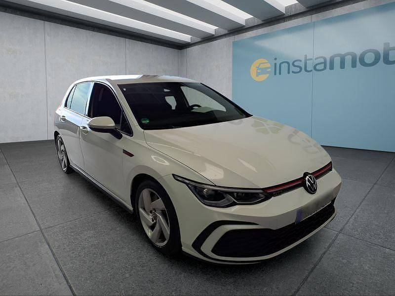 Weiß Gebraucht 2022 VW Golf VIII GTI Kleinwagen | 25.199 € (Superpreis) - Bild 1/4