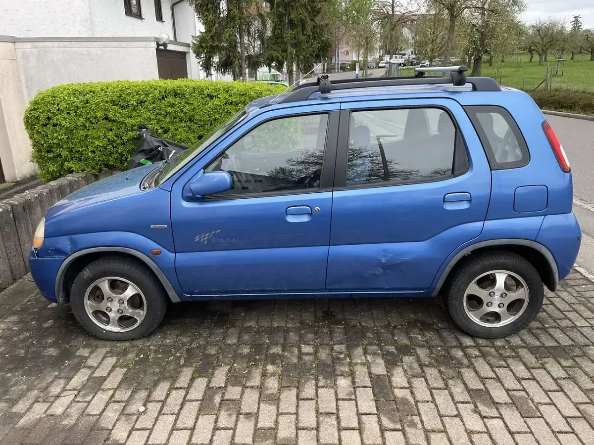 Gebraucht Suzuki Ignis 83 PS (61 kW) 2004 Blau SUV