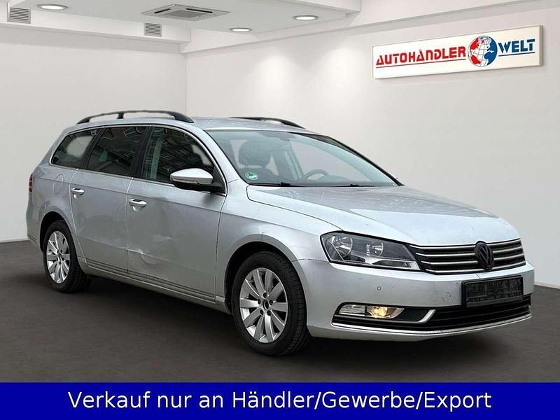 Second-hand VW Passat 140 CP (102 kW) 2014 Argintiu Break